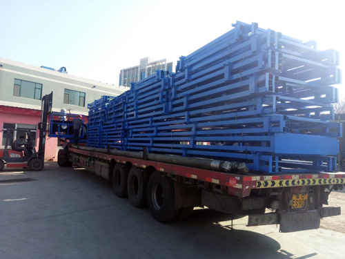 導(dǎo)軌式液壓升降平臺(tái) 導(dǎo)軌式液壓升降平臺(tái)