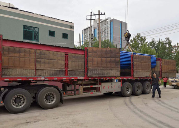 液壓升降機(jī)廠家發(fā)貨 液壓升降機(jī)廠家發(fā)貨