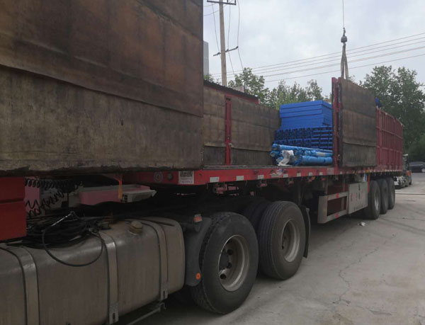 液壓升降機(jī)發(fā)貨圖 液壓升降機(jī)發(fā)貨圖